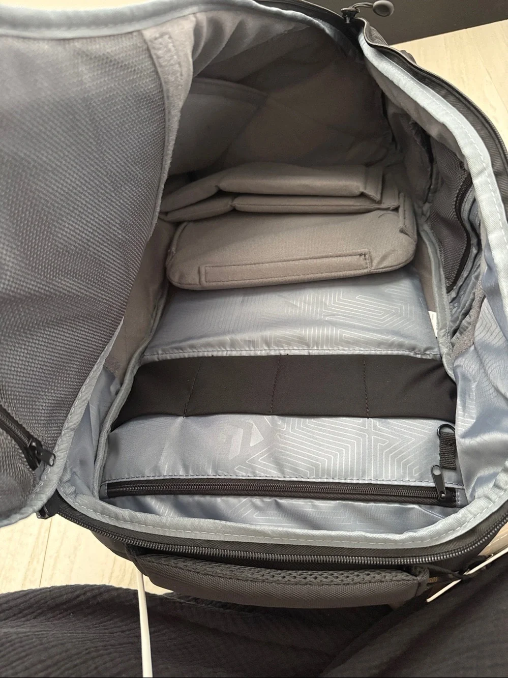 NWT camera/Travel/large backpack